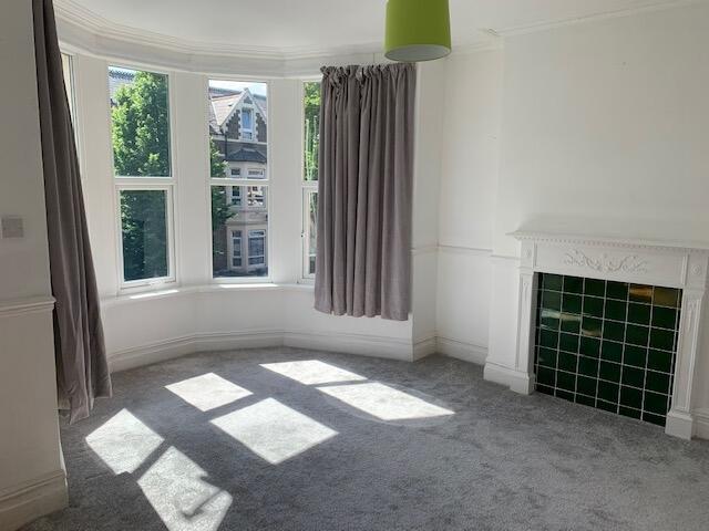 1 bed 1st Floor Flat for rent in Cardiff. From Ian Walters Property Letting & Management - Penarth 1 bed 1st Floor Flat for rent in Cardiff. From Ian Walters Property Letting & Management - Penarth