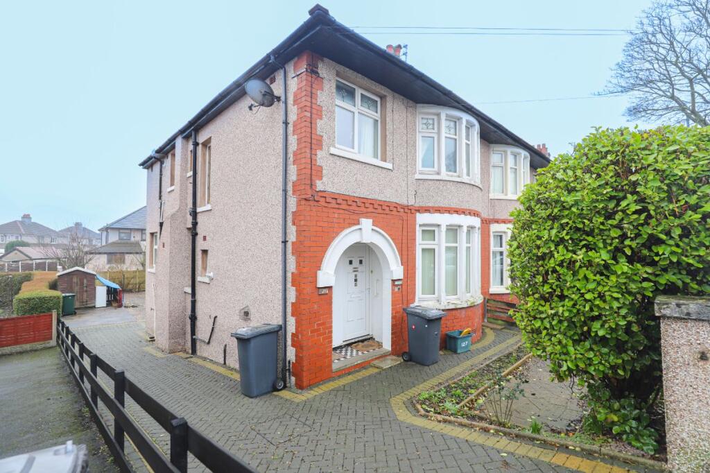 2 bed 1st Floor Flat for rent in Morecambe. From ibay Homes - Morecambe