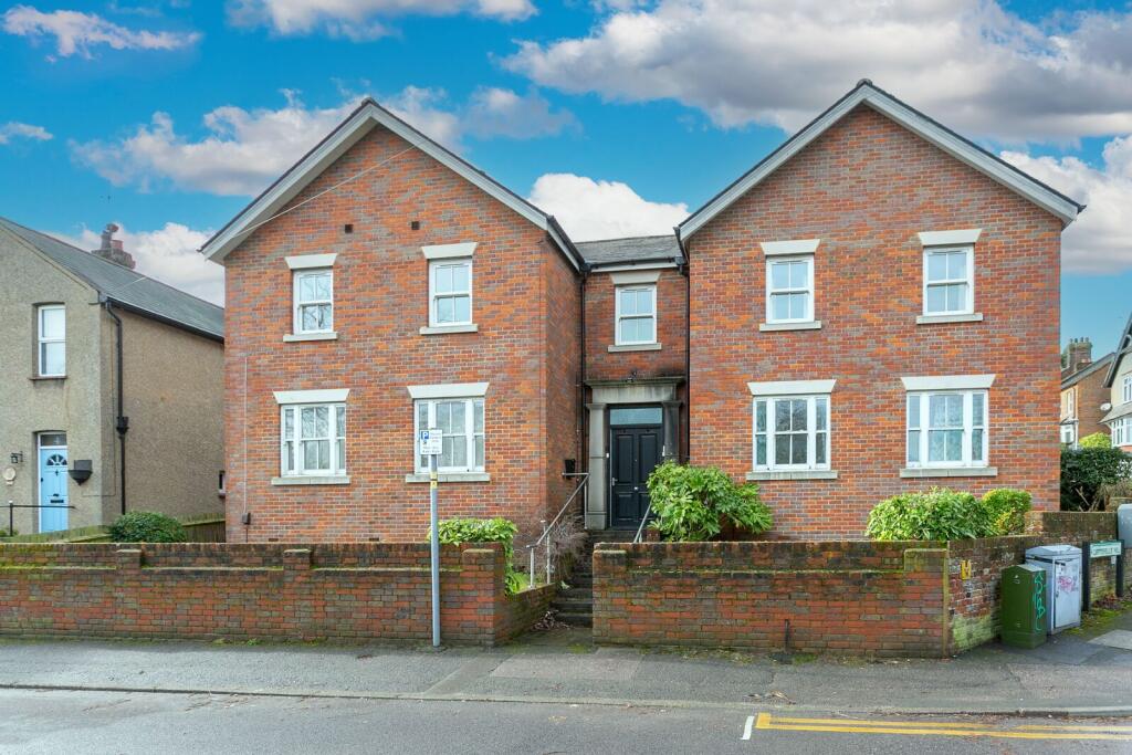 2 bed 1st Floor Flat for rent in Hemel Hempstead. From Imagine - Hemel Hempstead