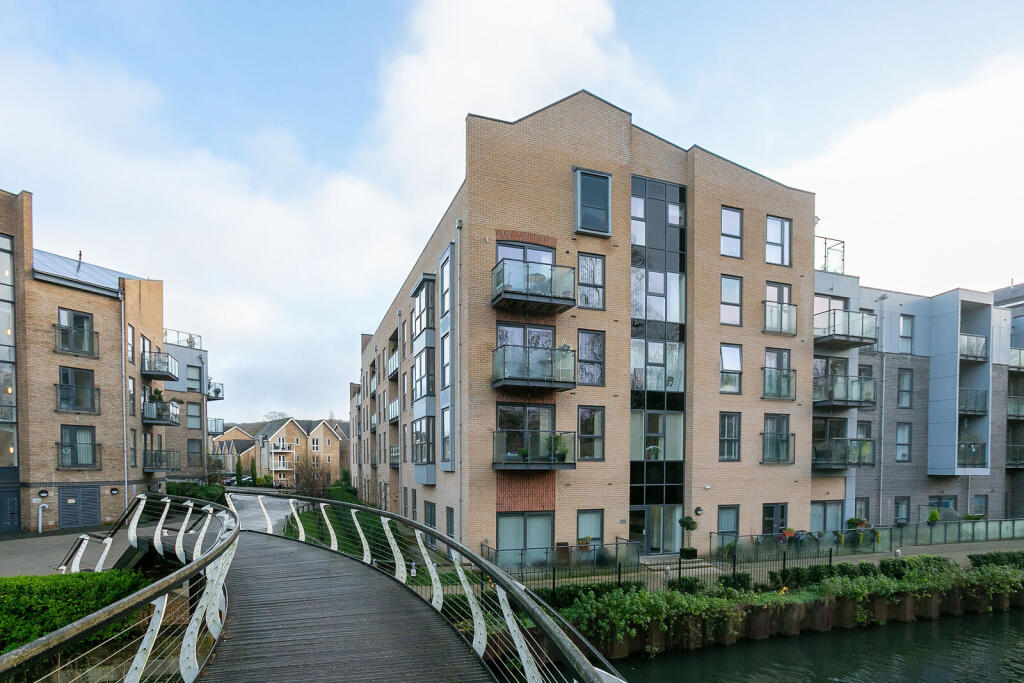2 bed 1st Floor Flat for rent in Bulstrode. From Imagine - Hemel Hempstead 2 bed 1st Floor Flat for rent in Bulstrode. From Imagine - Hemel Hempstead