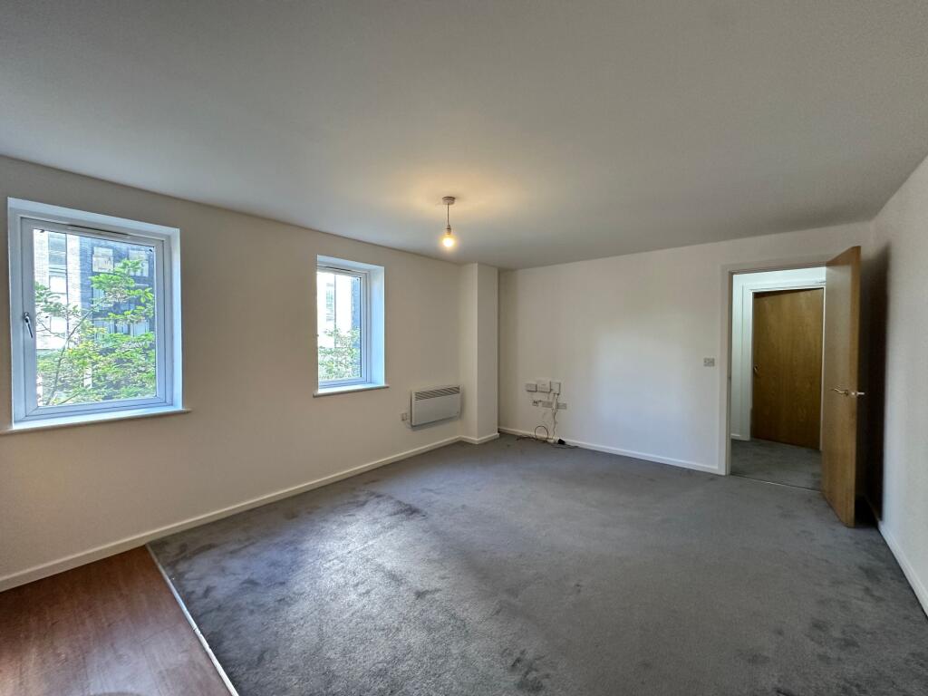 1 bed Apartment for rent in Stretford. From Infinite Property Ltd - Warrington