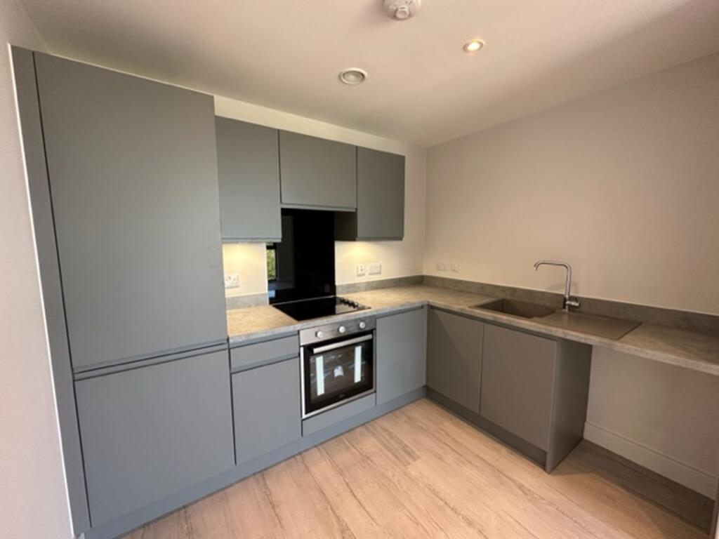 1 bed Apartment for rent in Salford. From Infinite Property Ltd - Warrington 1 bed Apartment for rent in Salford. From Infinite Property Ltd - Warrington