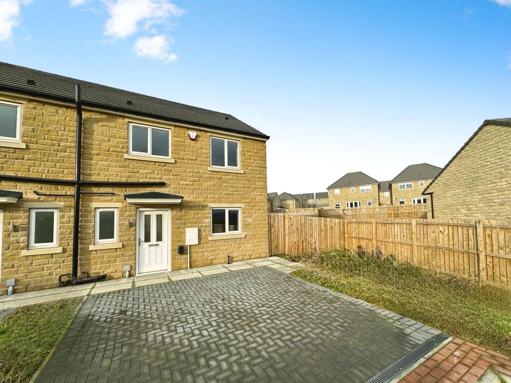 3 bed Semi Detached for rent in Calverley. From Infinite Property Ltd - Warrington