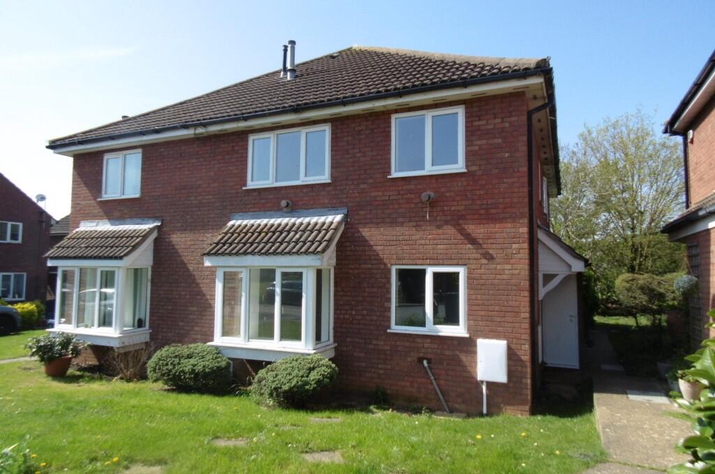 2 bed Cluster Home for rent in St Neots. From Inskip & Davie - Sandy and Villages