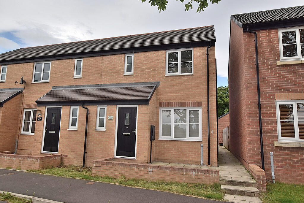 3 bed End of Terrace for rent in Brompton-on-Swale. From Irvings Property Limited - Catterick Garrison 3 bed End of Terrace for rent in Brompton-on-Swale. From Irvings Property Limited - Catterick Garrison