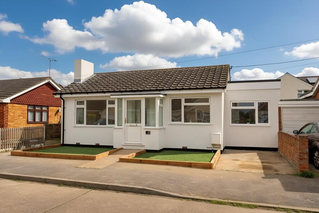 3 bed Bungalow for rent in Canvey Island. From Island Homes - Kent