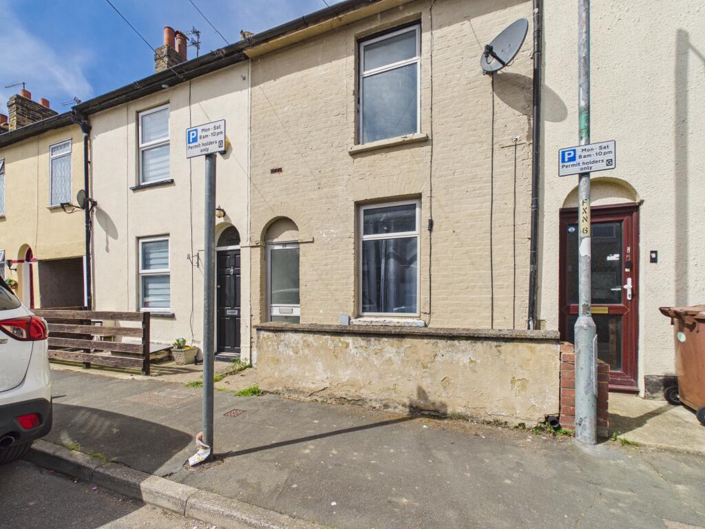 3 bed Mid Terraced House for rent in Lower Twydall. From Island Homes - Kent