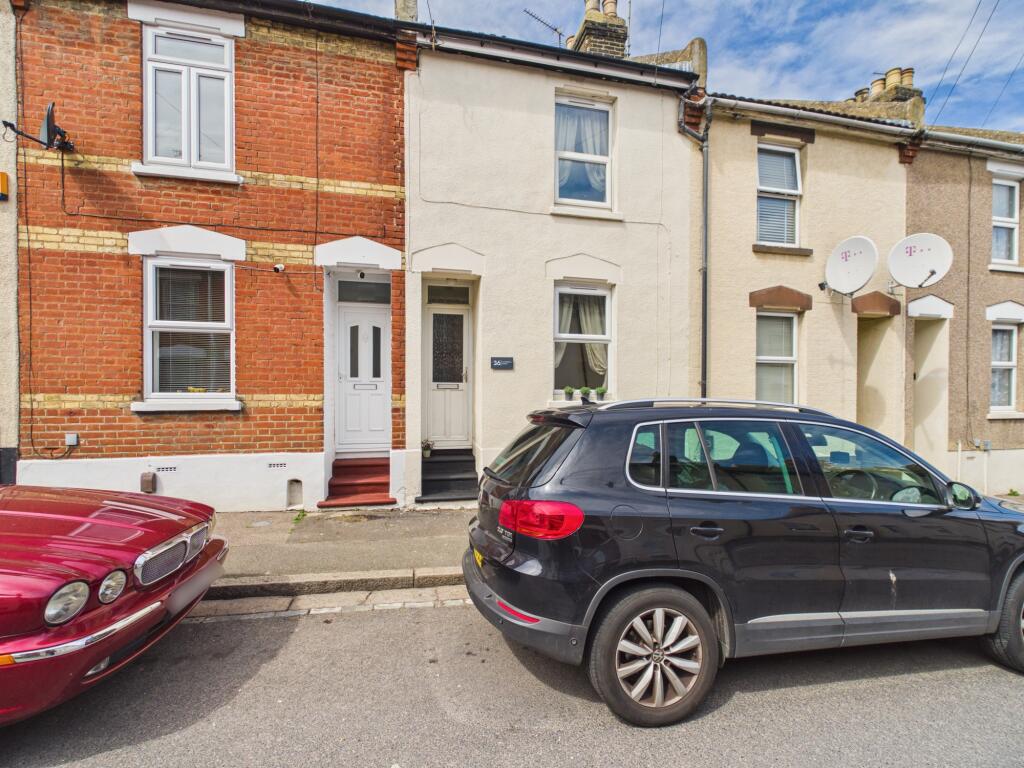 2 bed Mid Terraced House for rent in Wouldham. From Island Homes - Kent