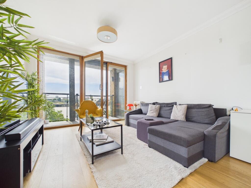 2 bed 1st Floor Flat for rent in Poplar. From Island Homes - Kent 2 bed 1st Floor Flat for rent in Poplar. From Island Homes - Kent