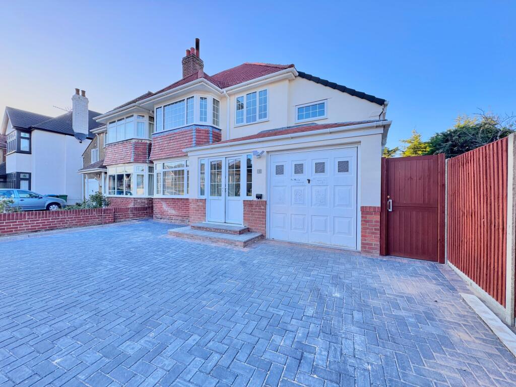 5 bed Semi Detached for rent in Southampton. From Jackson Bailey - Botley 5 bed Semi Detached for rent in Southampton. From Jackson Bailey - Botley