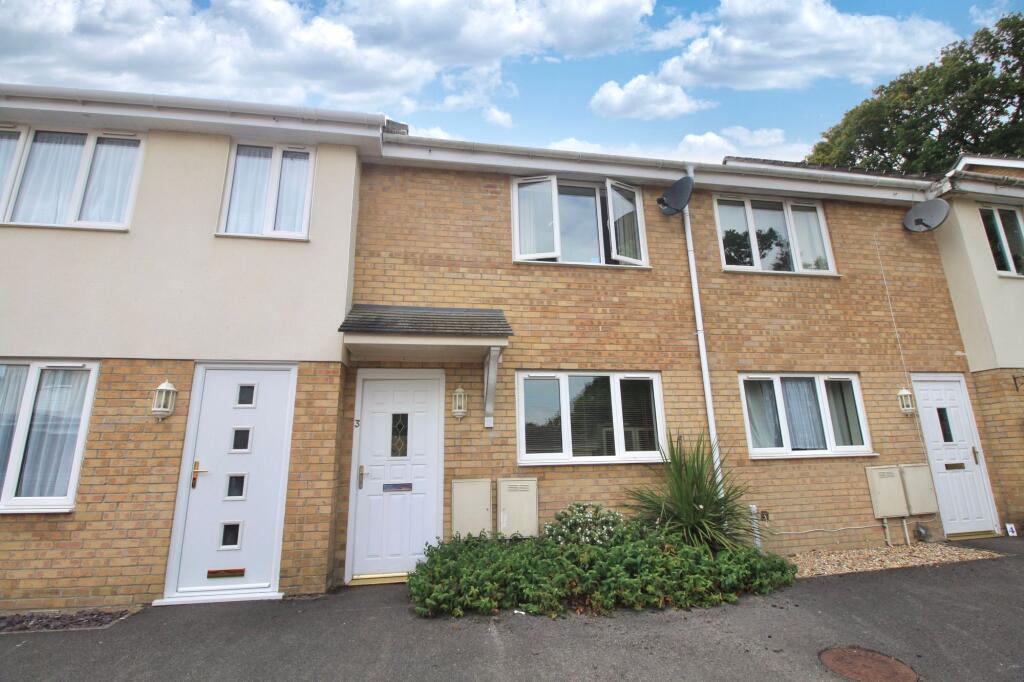3 bed Mid Terraced House for rent in Segensworth. From Jackson Bailey - Botley 3 bed Mid Terraced House for rent in Segensworth. From Jackson Bailey - Botley