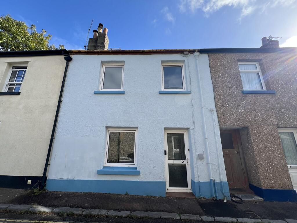 3 bed Mid Terraced House for rent in Chudleigh. From Dart & Partners - Teignmouth 3 bed Mid Terraced House for rent in Chudleigh. From Dart & Partners - Teignmouth