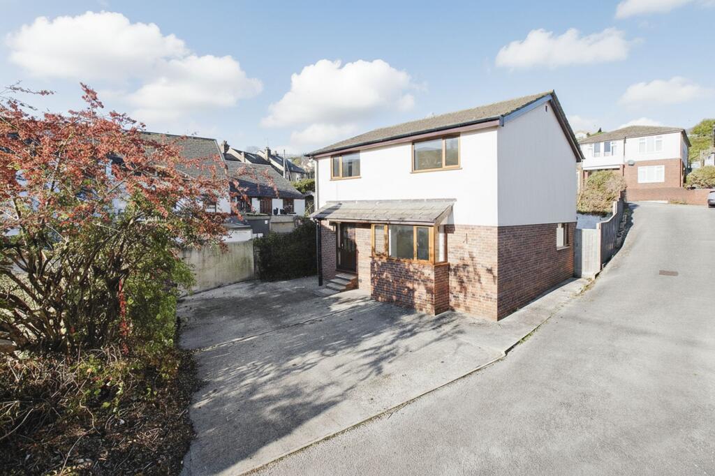 3 bed Detached for rent in Dawlish. From Dart & Partners - Teignmouth