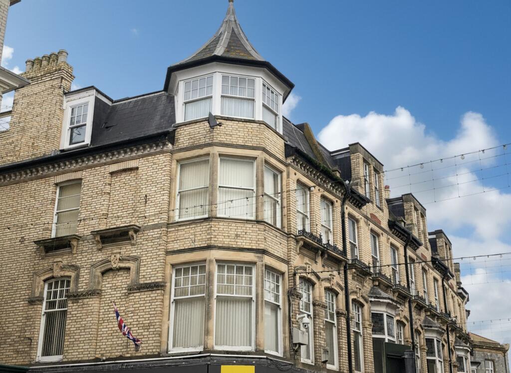 1 bed 1st Floor Flat for rent in Teignmouth. From Dart & Partners - Teignmouth