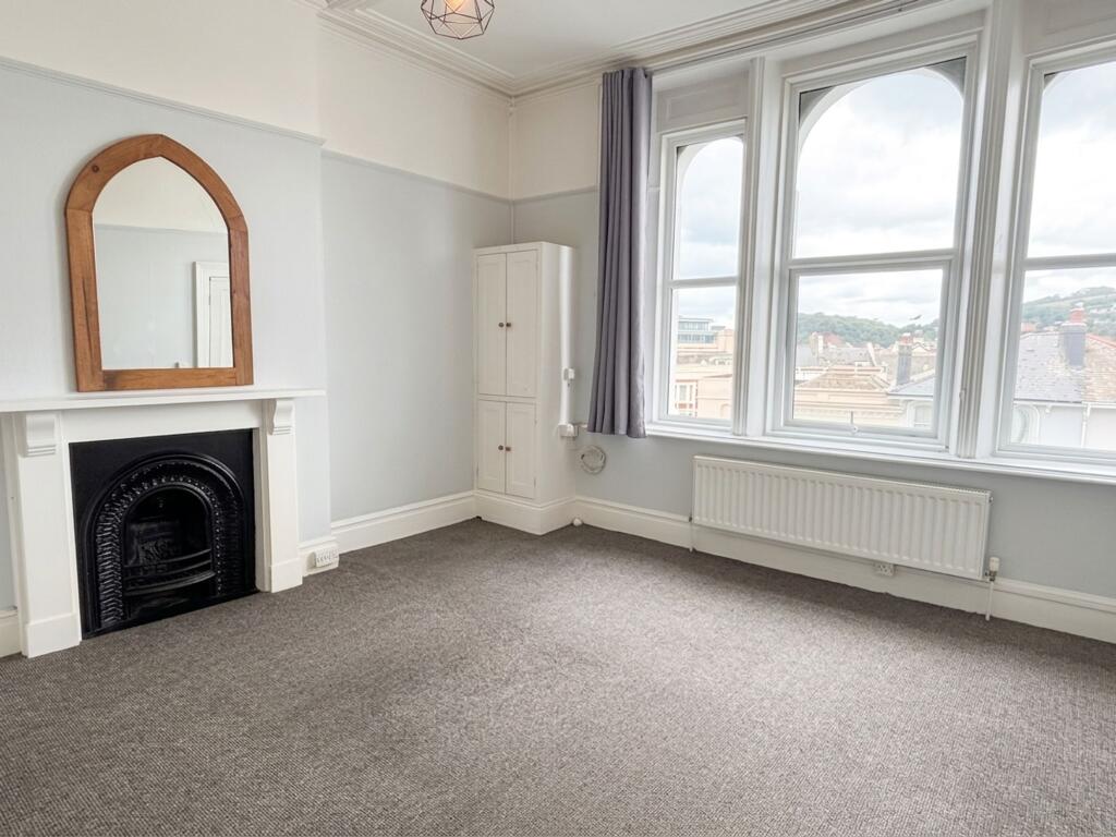 1 bed 1st Floor Flat for rent in Teignmouth. From Dart & Partners - Teignmouth 1 bed 1st Floor Flat for rent in Teignmouth. From Dart & Partners - Teignmouth