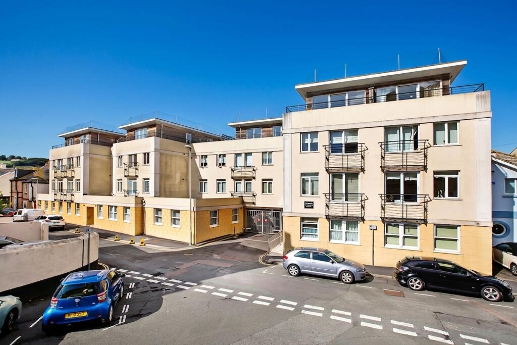2 bed 1st Floor Flat for rent in Teignmouth. From Dart & Partners - Teignmouth 2 bed 1st Floor Flat for rent in Teignmouth. From Dart & Partners - Teignmouth