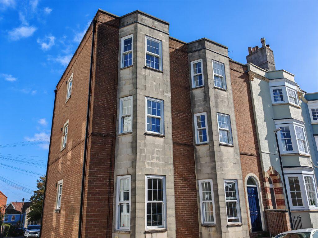 3 bed 1st Floor Flat for rent in Bristol. From Jackson Property Management Ltd - Bristol 3 bed 1st Floor Flat for rent in Bristol. From Jackson Property Management Ltd - Bristol