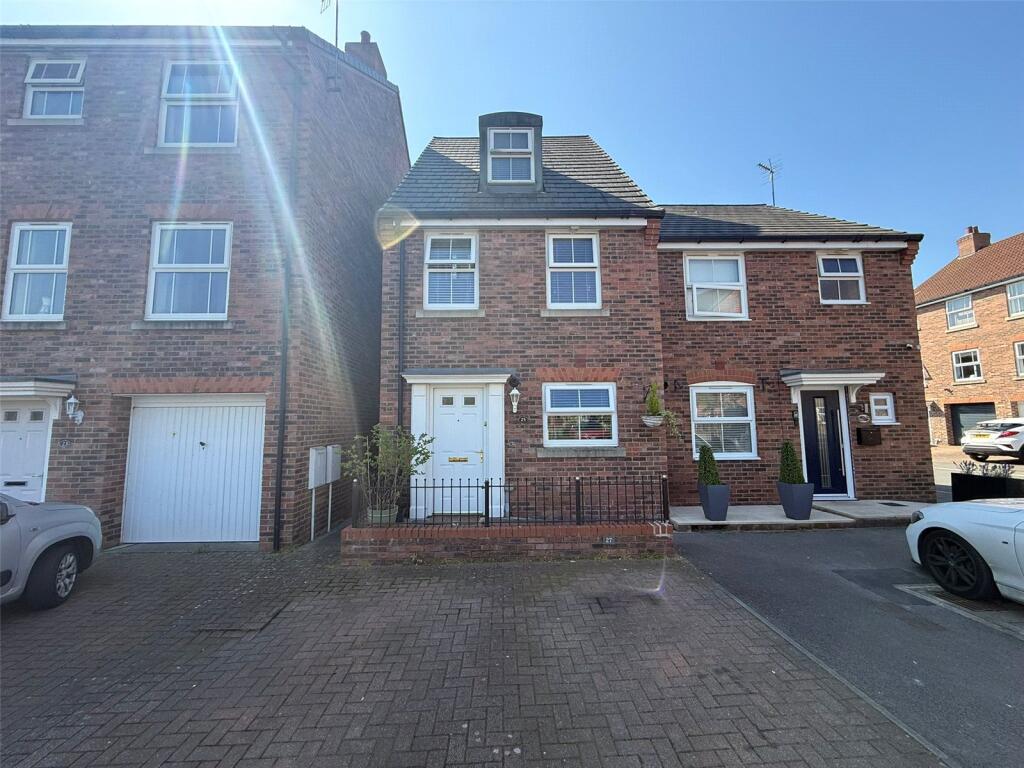 3 bed Semi Detached for rent in Thirsk. From James Winn Estate Agents - Thirsk 3 bed Semi Detached for rent in Thirsk. From James Winn Estate Agents - Thirsk