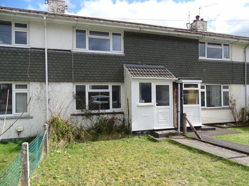 2 bed Mid Terraced House for rent in Lifton. From Jefferys - Lostwithiel