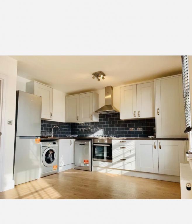 2 bed Terraced for rent in London. From Syndicate Property - London