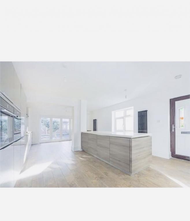5 bed Semi-Detached House for rent in London. From Syndicate Property - London