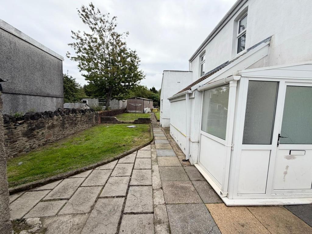 3 bed Semi-Detached House for rent in Swansea. From Swansea West Lettings - Swansea 3 bed Semi-Detached House for rent in Swansea. From Swansea West Lettings - Swansea