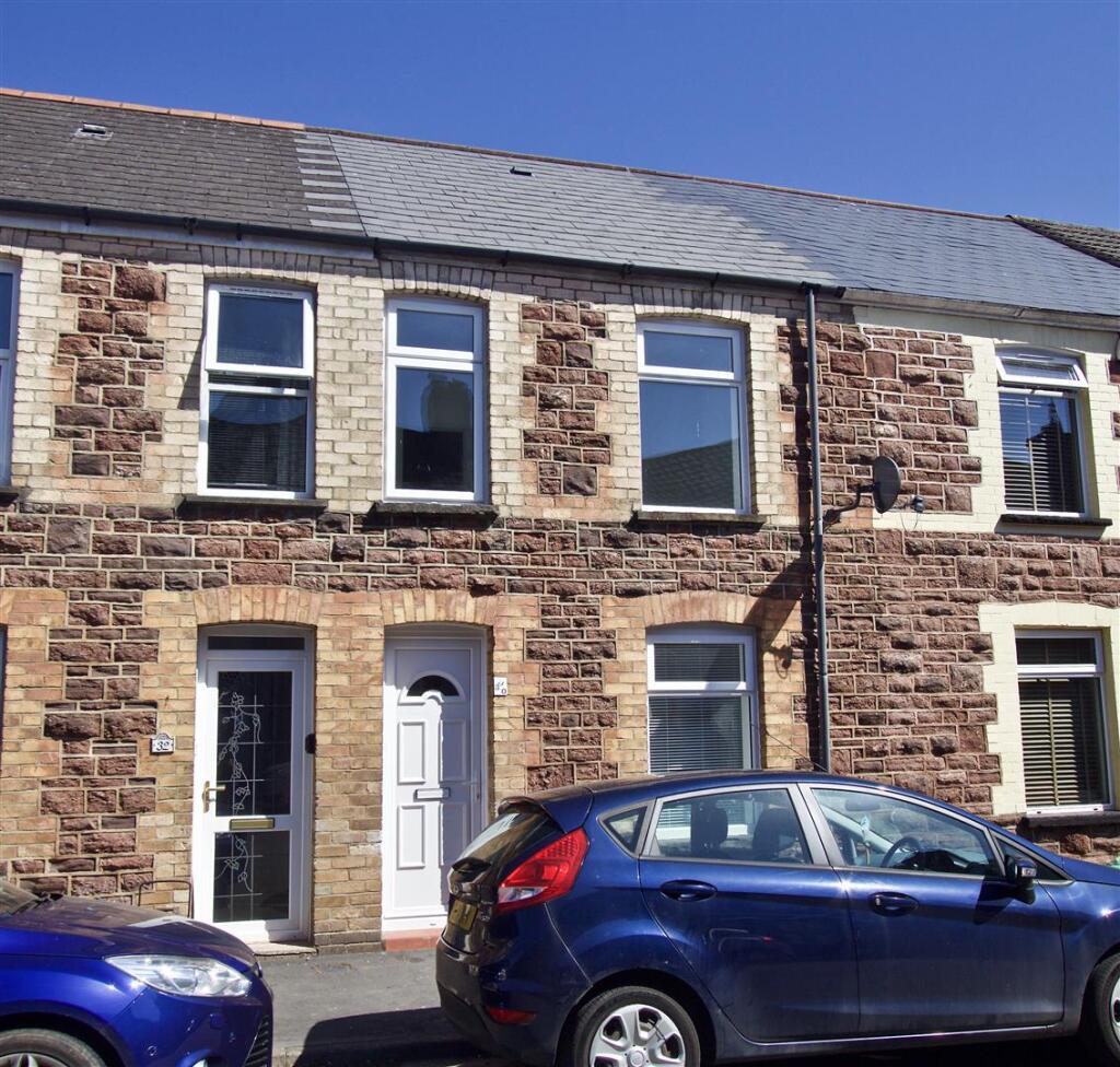 2 bed Mid Terraced House for rent in St Fagans. From Jeffrey Ross - Llanishen