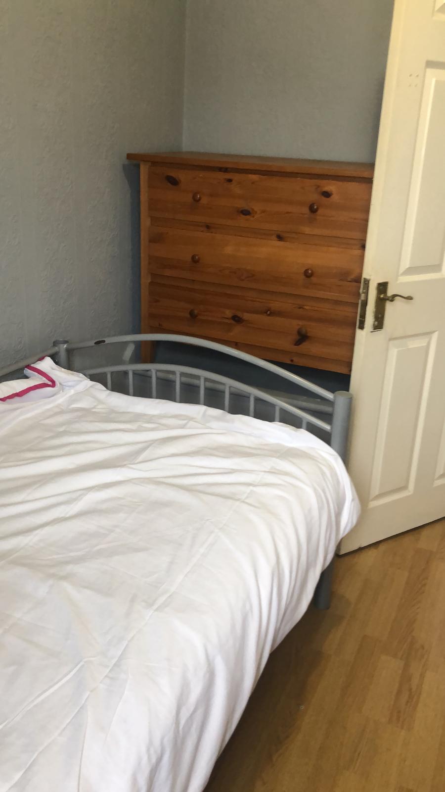 1 bed Mid Terraced House for rent in Leyton. From Smartlink Estates Ltd - London