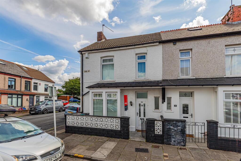 3 bed End of Terrace for rent in St Fagans. From Jeffrey Ross - Pontcanna