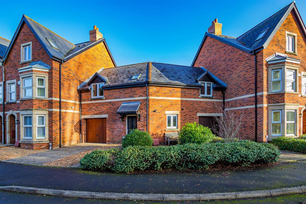 2 bed Duplex for rent in Cardiff. From Jeffrey Ross - Pontcanna 2 bed Duplex for rent in Cardiff. From Jeffrey Ross - Pontcanna