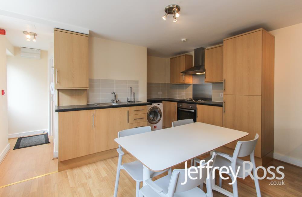 2 bed 1st Floor Flat for rent in Cardiff. From Jeffrey Ross - Roath