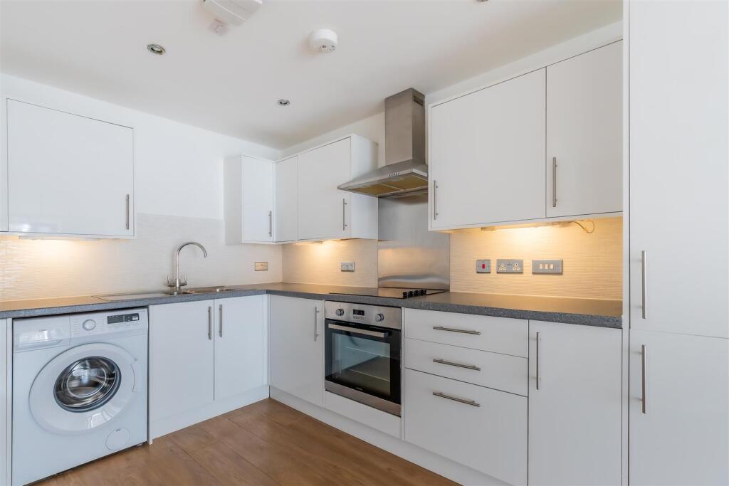 1 bed Apartment for rent in Cardiff. From Jeffrey Ross - Roath