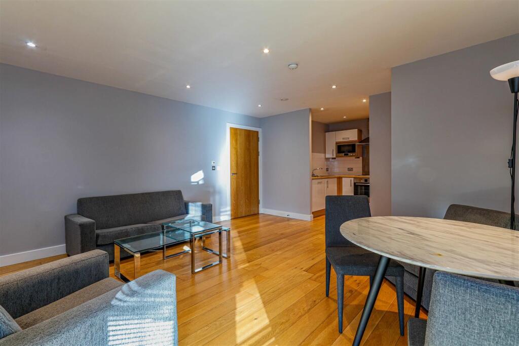 1 bed Apartment for rent in Cardiff. From Jeffrey Ross - Roath 1 bed Apartment for rent in Cardiff. From Jeffrey Ross - Roath