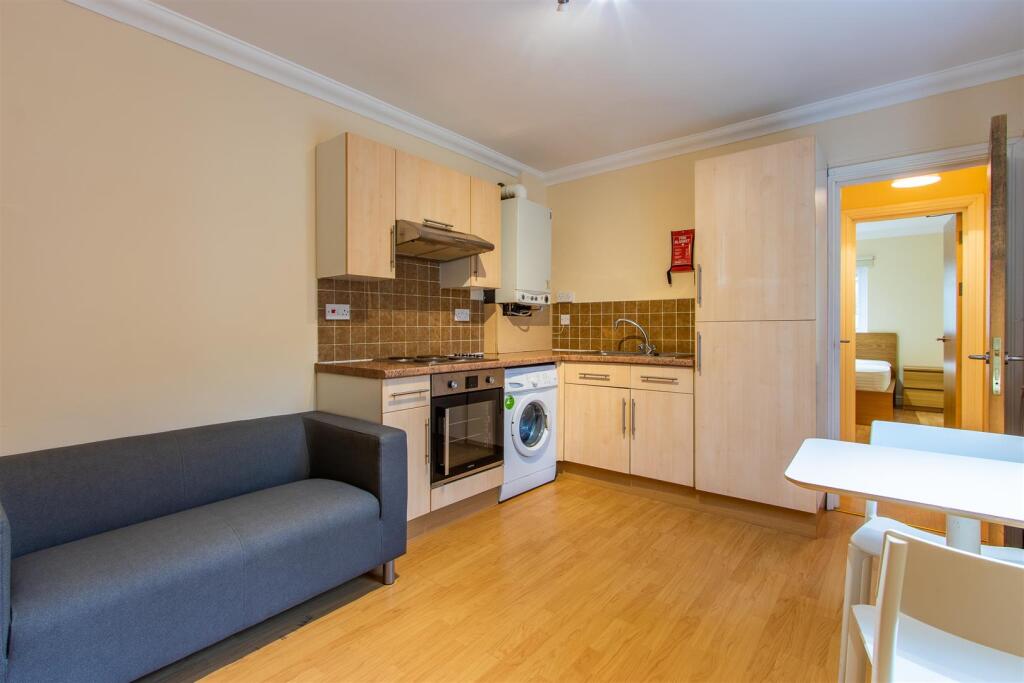 1 bed 1st Floor Flat for rent in Cardiff. From Jeffrey Ross - Roath 1 bed 1st Floor Flat for rent in Cardiff. From Jeffrey Ross - Roath