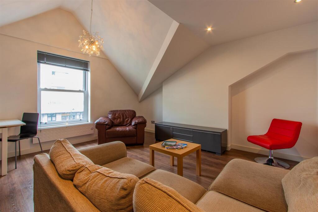 2 bed 1st Floor Flat for rent in Cardiff. From Jeffrey Ross - Roath 2 bed 1st Floor Flat for rent in Cardiff. From Jeffrey Ross - Roath