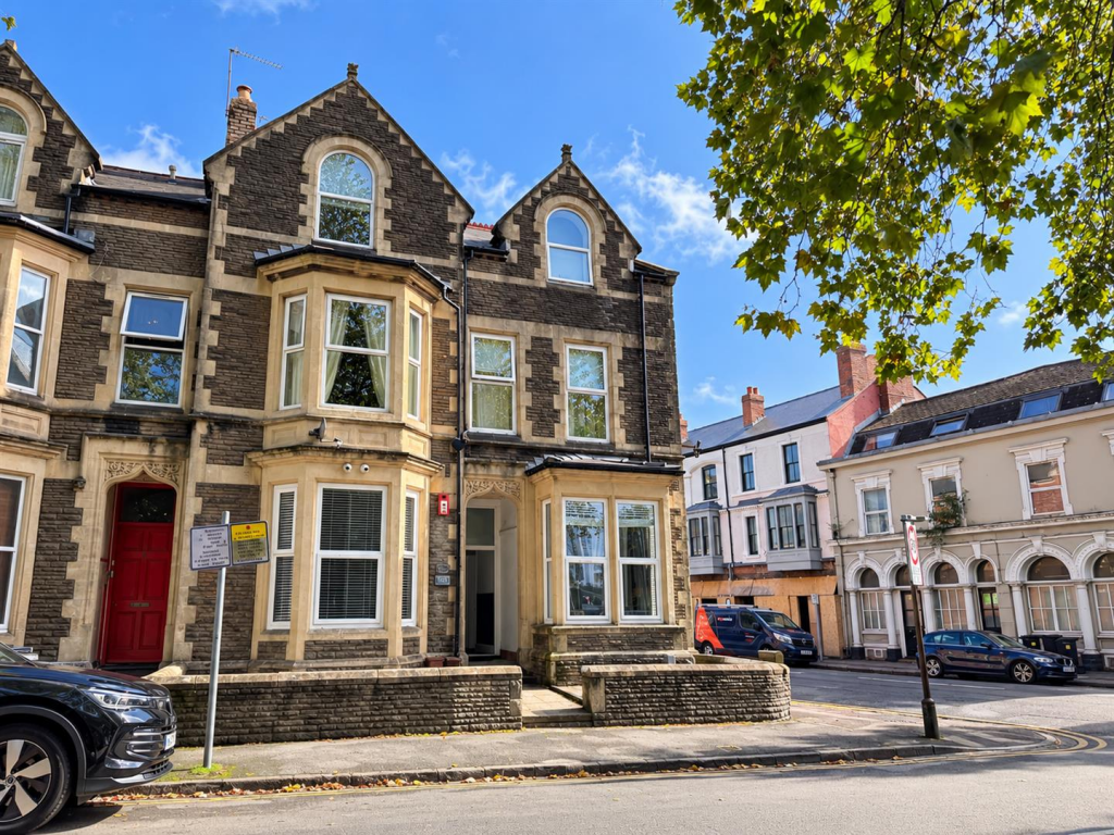 2 bed 1st Floor Flat for rent in Cardiff. From Jeffrey Ross - Roath