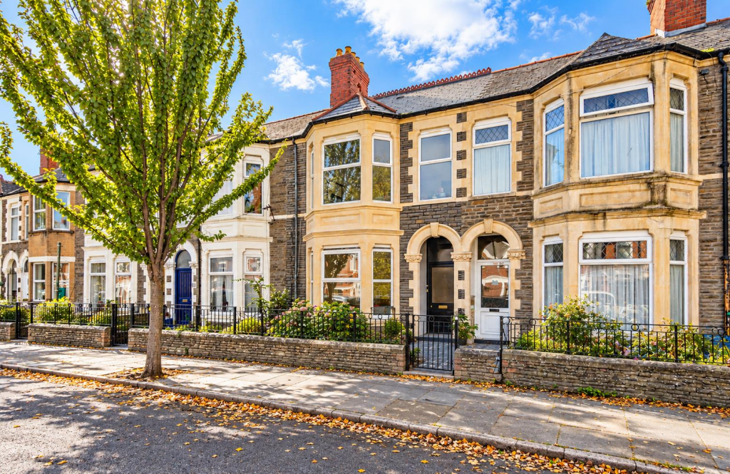 2 bed 1st Floor Flat for rent in Cardiff. From Jeffrey Ross - Roath