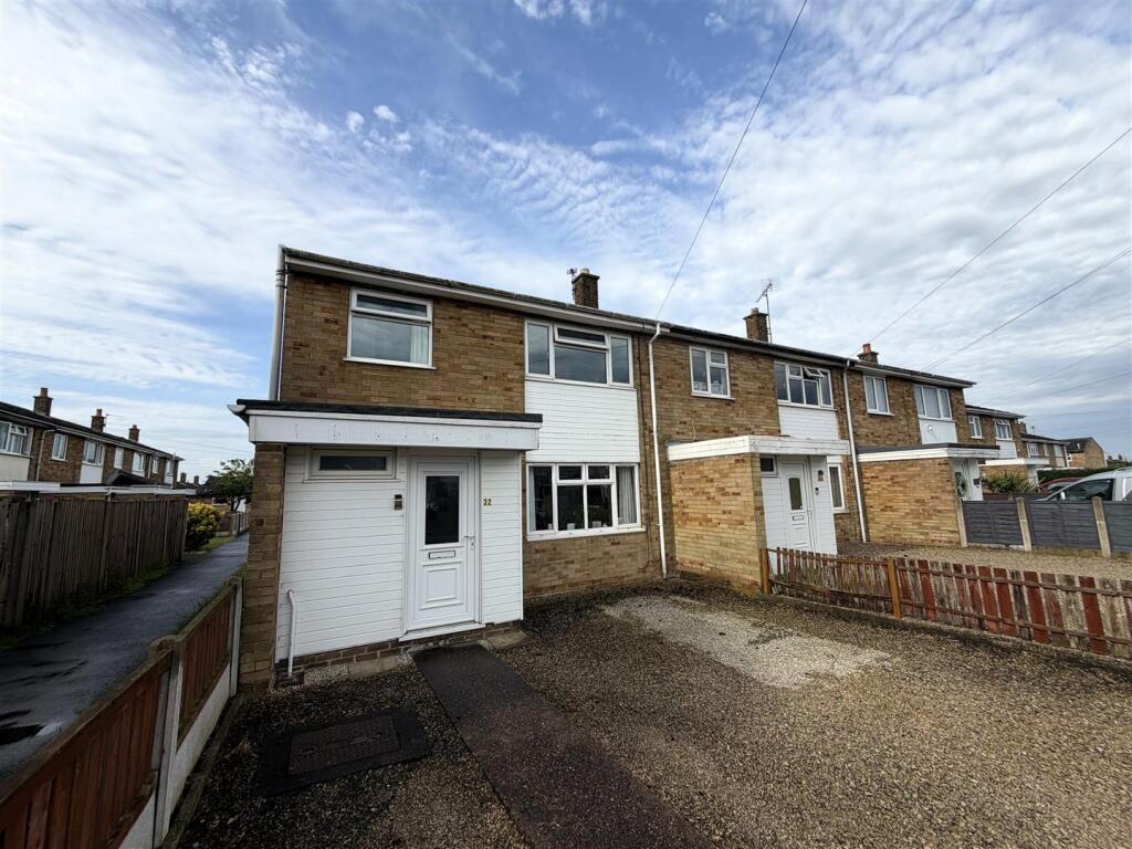 3 bed Semi Detached for rent in Eggborough. From Jigsaw Letting - Selby