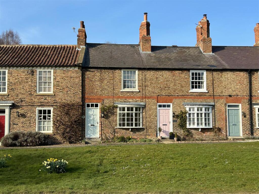 2 bed Mid Terraced House for rent in Sutton-on-the-Forest. From Jigsaw Letting - Selby