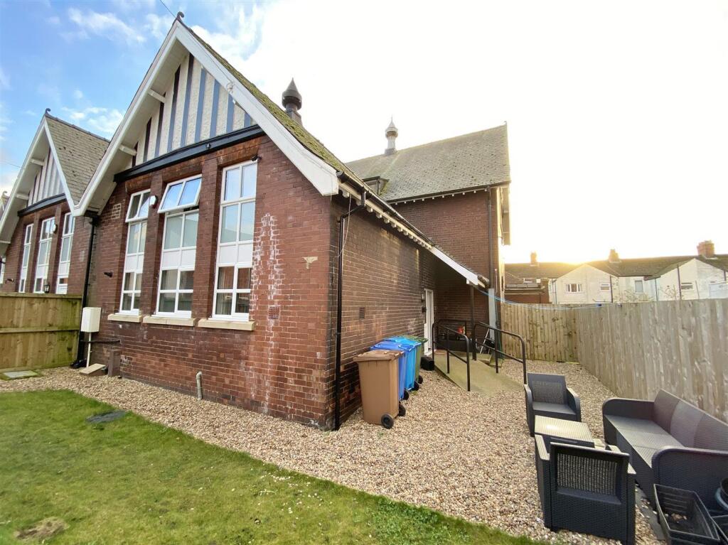 3 bed End of Terrace for rent in Goole. From Jigsaw Letting - Selby 3 bed End of Terrace for rent in Goole. From Jigsaw Letting - Selby