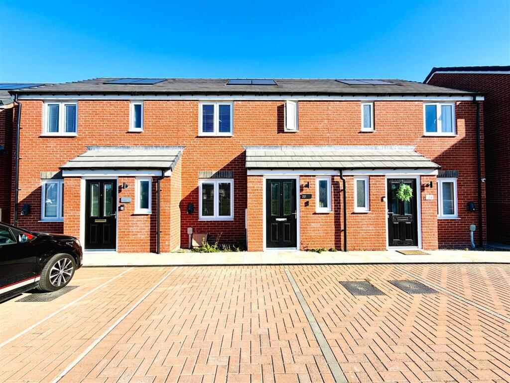 3 bed Mid Terraced House for rent in Selby. From Jigsaw Letting - Selby 3 bed Mid Terraced House for rent in Selby. From Jigsaw Letting - Selby