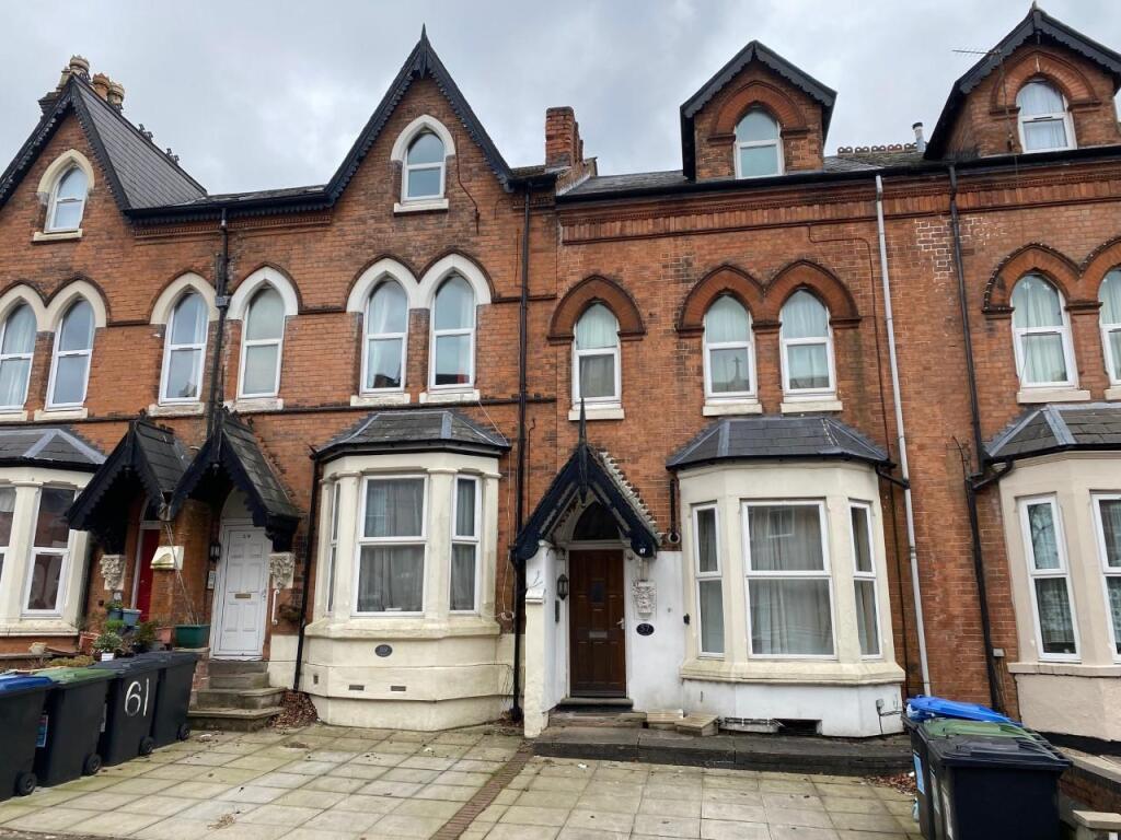 1 bed 1st Floor Flat for rent in Smethwick. From Senate Property Services - Knowle