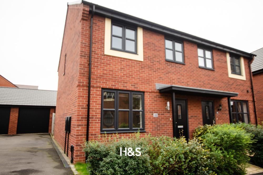 3 bed Semi Detached for rent in Cheswick Green. From Senate Property Services - Knowle