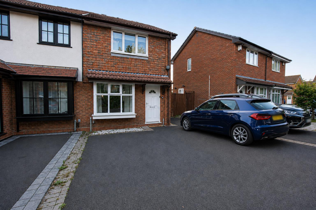 2 bed Detached for rent in Solihull. From Senate Property Services - Knowle
