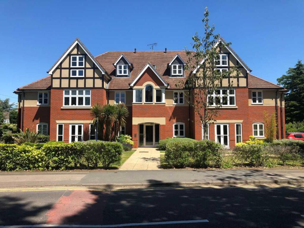2 bed Apartment for rent in Bentley Heath. From Senate Property Services - Knowle 2 bed Apartment for rent in Bentley Heath. From Senate Property Services - Knowle