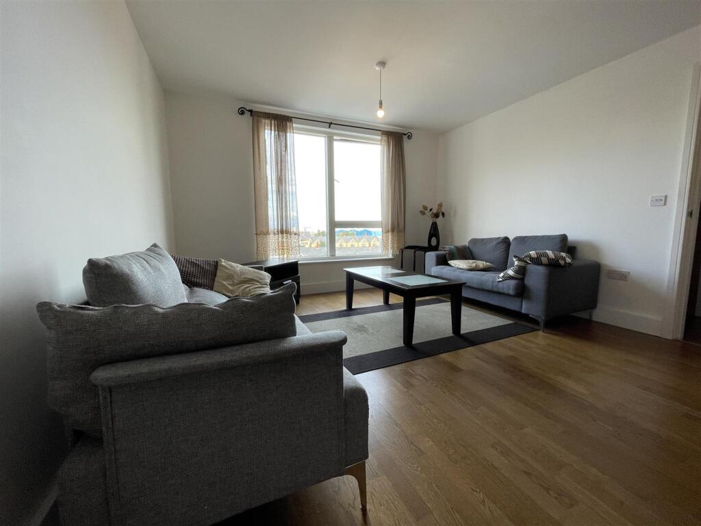 2 bed Apartment for rent in Cardiff. From JNR properties - Cardiff