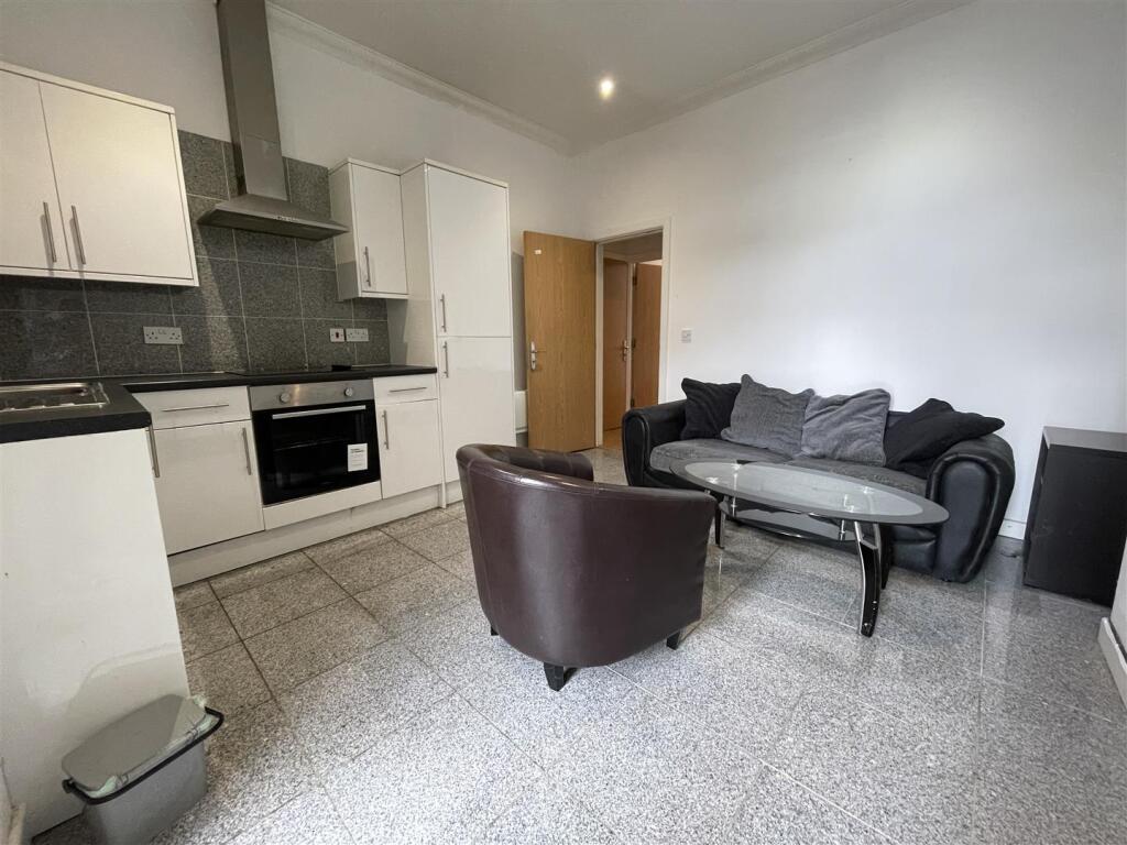 1 bed Apartment for rent in Cardiff. From JNR properties - Cardiff