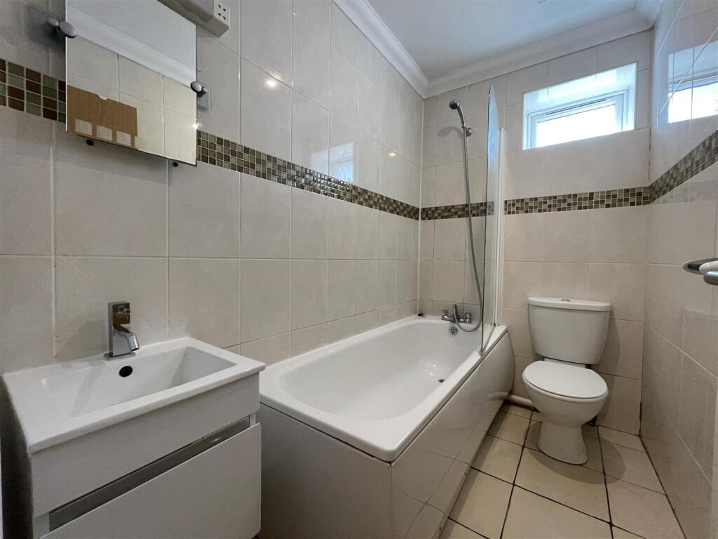 1 bed Apartment for rent in Cardiff. From JNR properties - Cardiff