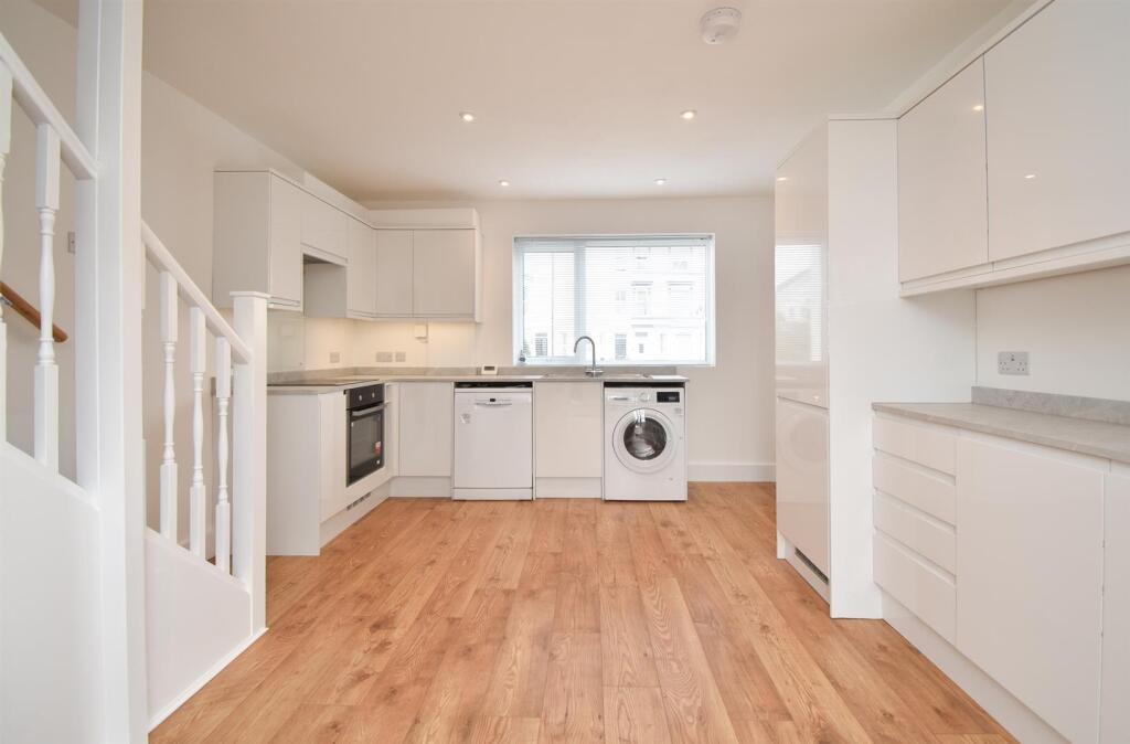 3 bed Semi Detached for rent in Hastings. From John Bray - Hastings