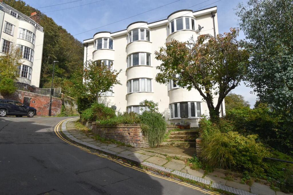 1 bed 1st Floor Flat for rent in Hastings. From John Bray - Hastings